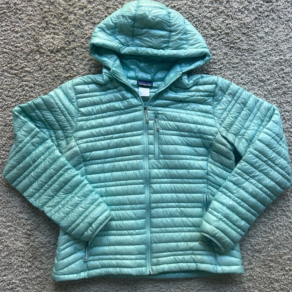 Patagonia women’s puffer jacket XL